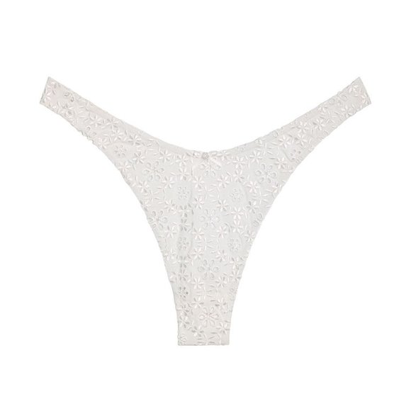 LOVE & LEMONS Sophie Eyelet Lace THONG Panty White - Picture 2 of 9